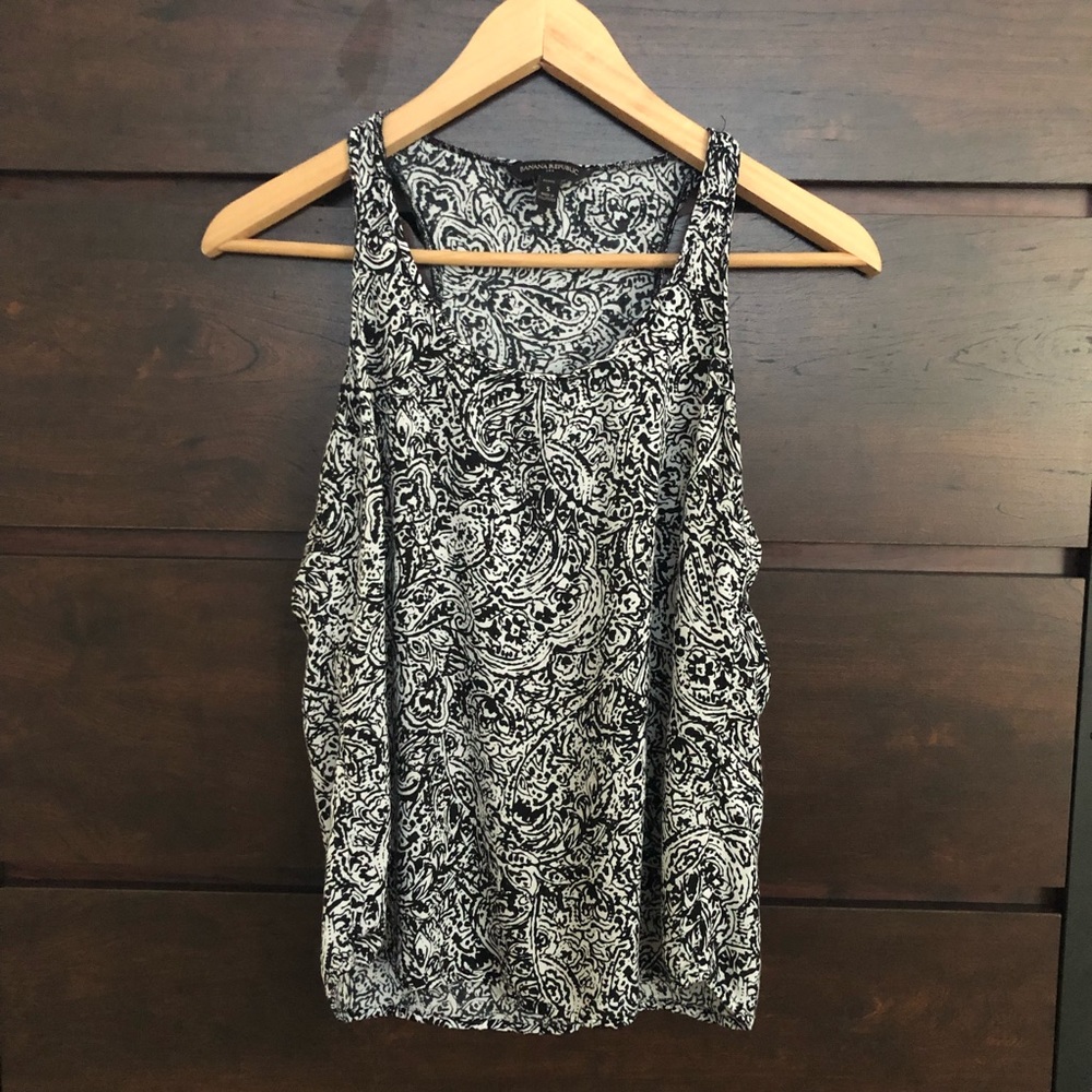 Sleeveless Banana Republic Top